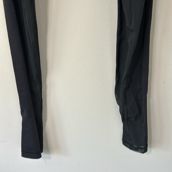 lululemon Align Super High Rise Pant Mesh Legs Black Stretch Back Black Logo - Picture 9 of 10